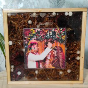 Personalized Deep Flower Preservation Resin Frame | Wooden Base Wedding Keepsake | Custom Floral Memory Frame